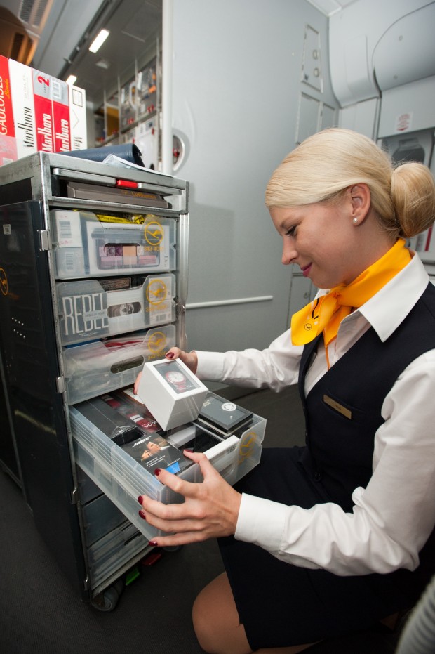 Lufthansa Offers Preflight Shopping