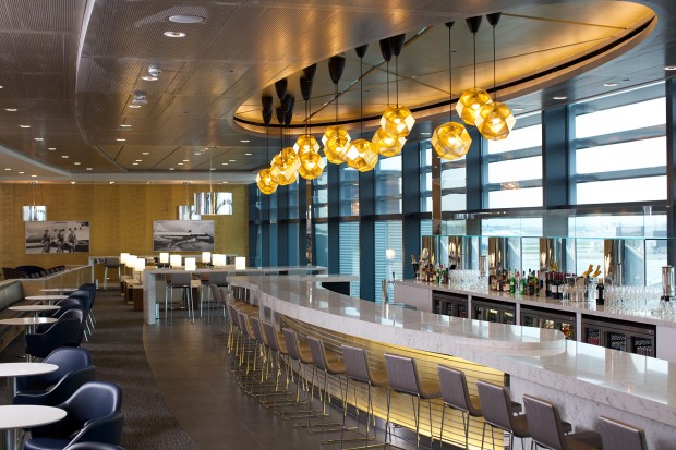 United Enhances its Lounge Offerings