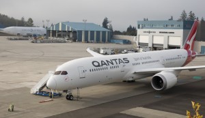 Qantas Receives First Dreamliner