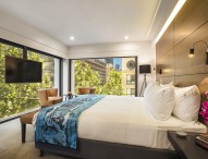 New Look for Melbourne Holiday Inn