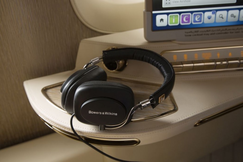 Bowers & Wilkins Active Noise Cancelling - Emirates has refreshed its premium offering with new luxury products in the airline's First and Business Class for a more comfortable travel experience.