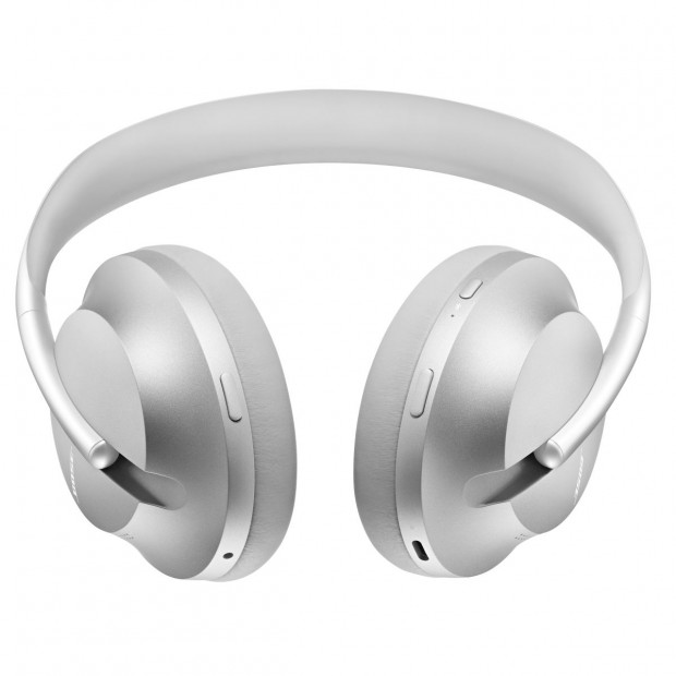 Bose Unveils New 700s Headphones