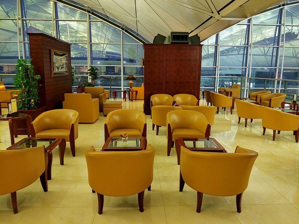 Emirates Lounge Hong Kong