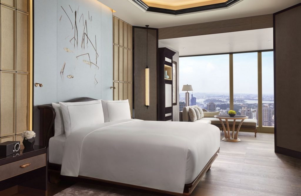 The Ritz-Carlton Nanjing has opened in Xinjiekou, the city's dynamic business and lifestyle hub, crowning the 62-story Deji Plaza. 