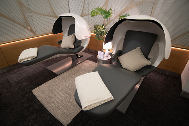 British Airways has unveiled its new ’Forty Winks’ nap lounge, a new pre-flight enhancement featuring power nap sleep pods.
