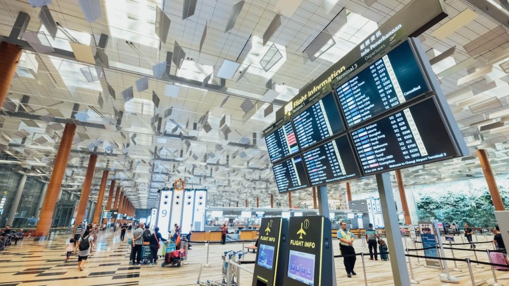 Airports and airlines, especially in Asia-Pacific, need to have a higher risk appetite to avoid a post-Covid air travel crisis, says SITA President Sumesh Patel.