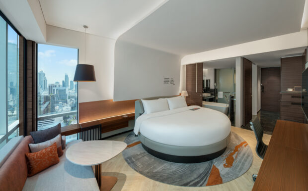 Le Méridien Bangkok Adds New Round Beds